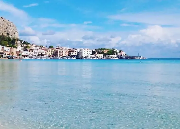 Tra I Vicoli Del Capo * Palermo