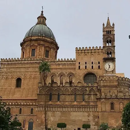 Tra I Vicoli Del Capo 아파트 팔레르모